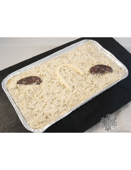 CANELONES DE PIES DE CERDO Y BUTIFARRA NEGRA CON BECHAMEL